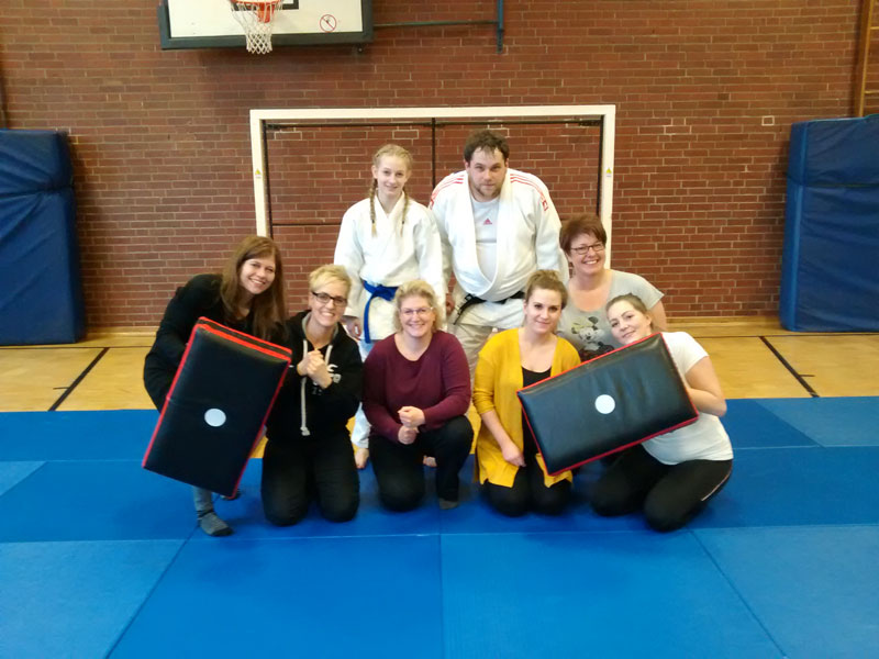 Self-defence training with the Judo Tigers in Visbek